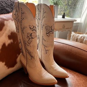 IDYLLWIND gambler western boots .. fueled by Miranda Lambert